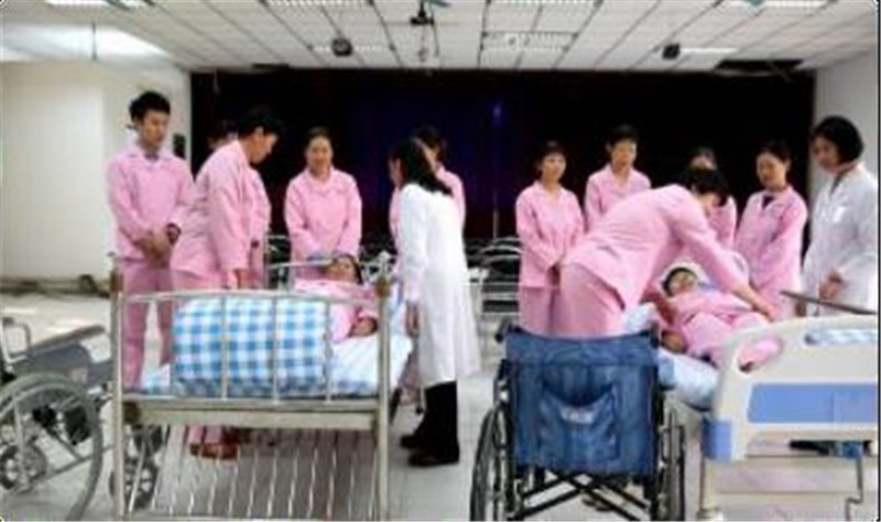 医疗机构陪护-2018中国国际福祉博览会暨中国国际康复博览会