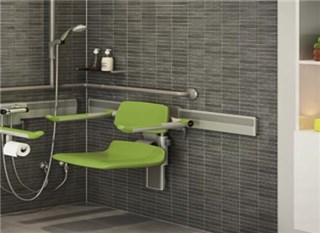 Lift shower chair-